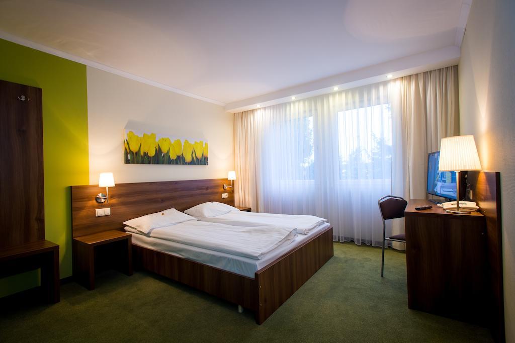 Hotel Europa Elblag Quarto foto